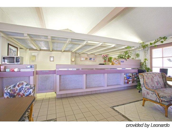 Americas Best Value Inn Роузберг Интерьер фото